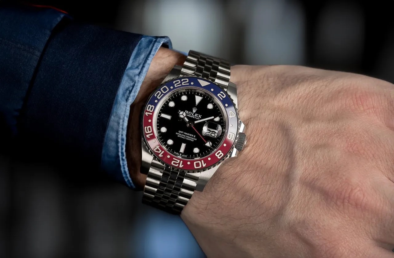 Understanding the Dealers Before Purchasing a Rolex